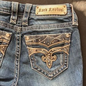 Rock Revival Jeans - Rock Revival blue jeans Rock Revival Jeans - Rock Revival blue jeans